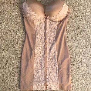 Victorias Secret Convertible Shaping Slip 36C